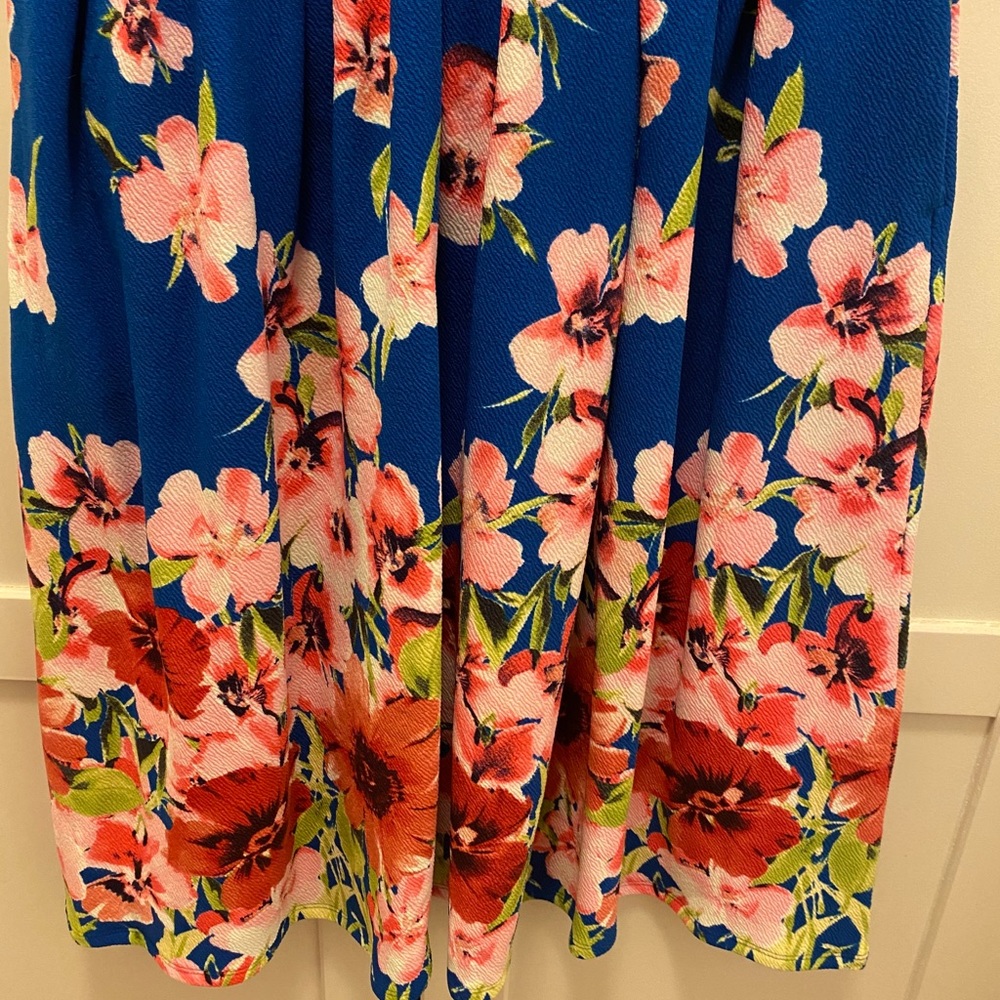 LuLaRoe Unicorn Amelia! - Picture 2 of 4